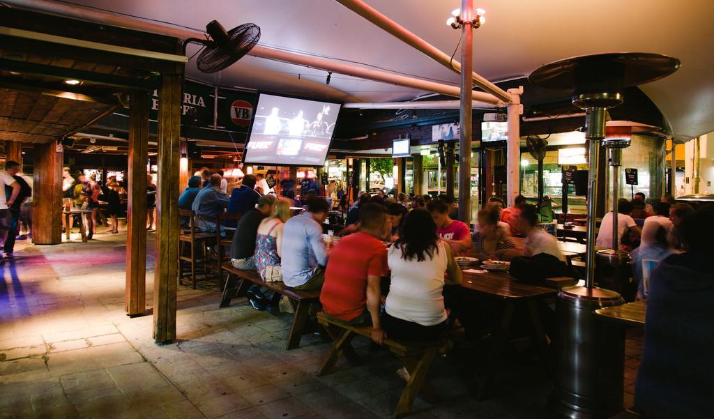 Global Backpackers Airlie Beach Buitenkant foto